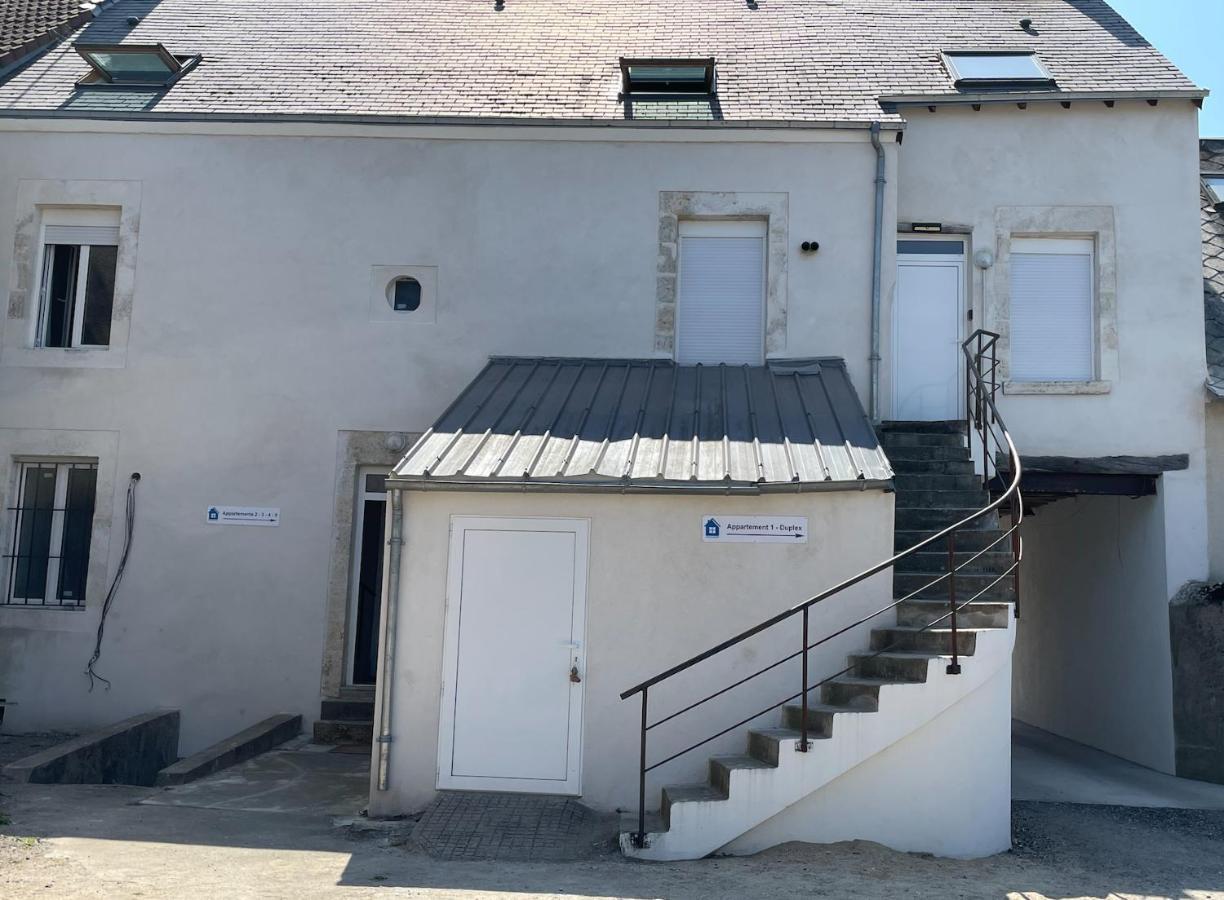 Appartement Avec Parking Gratuit Et Wifi Vierzon Extérieur photo