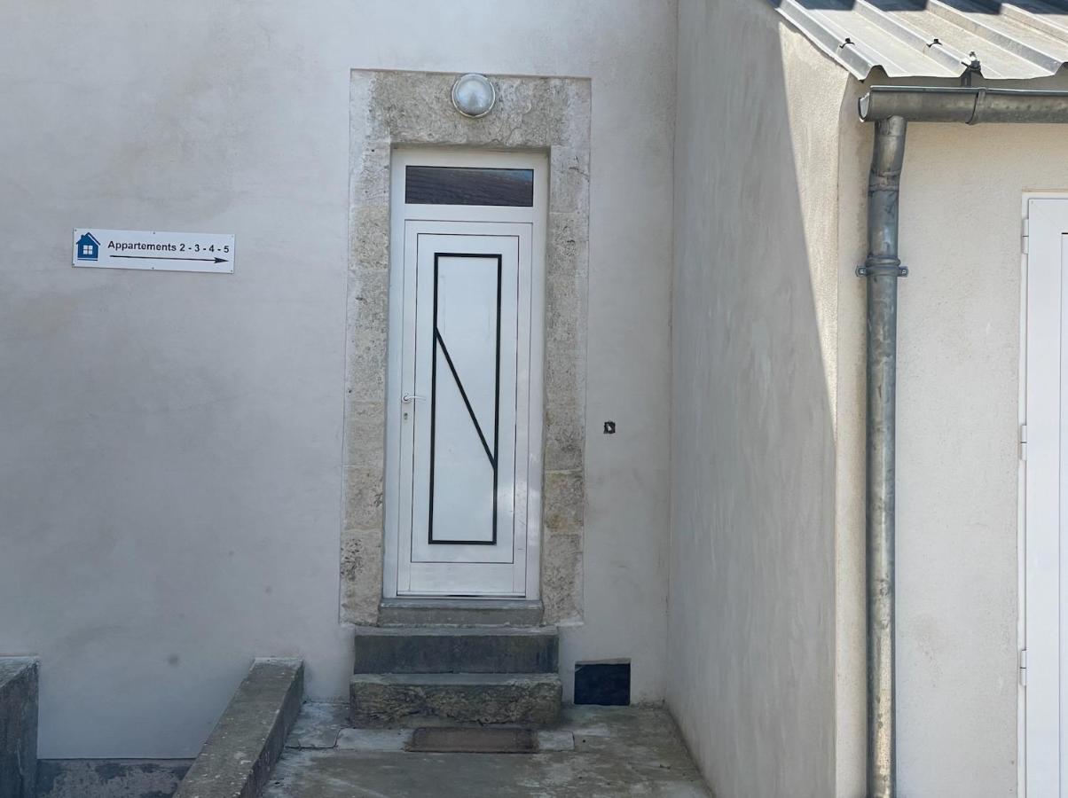 Appartement Avec Parking Gratuit Et Wifi Vierzon Extérieur photo