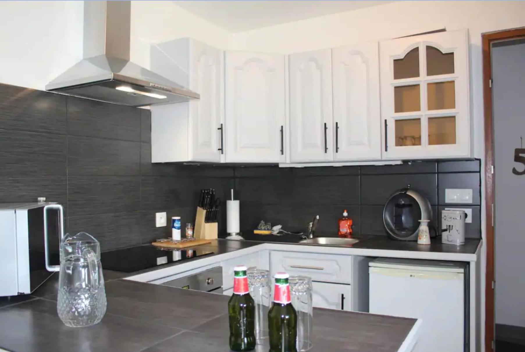 Appartement Avec Parking Gratuit Et Wifi Vierzon Extérieur photo